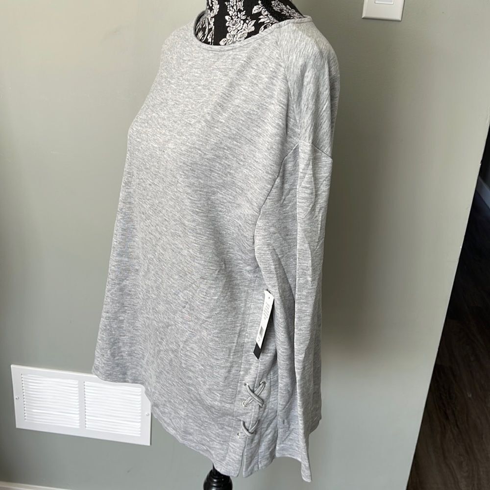 Isaac Mizrahi NEW Longsleeve Small